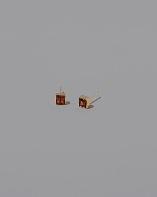 Square Frame Stud Earrings - Grand Anthill Garnet For Discount